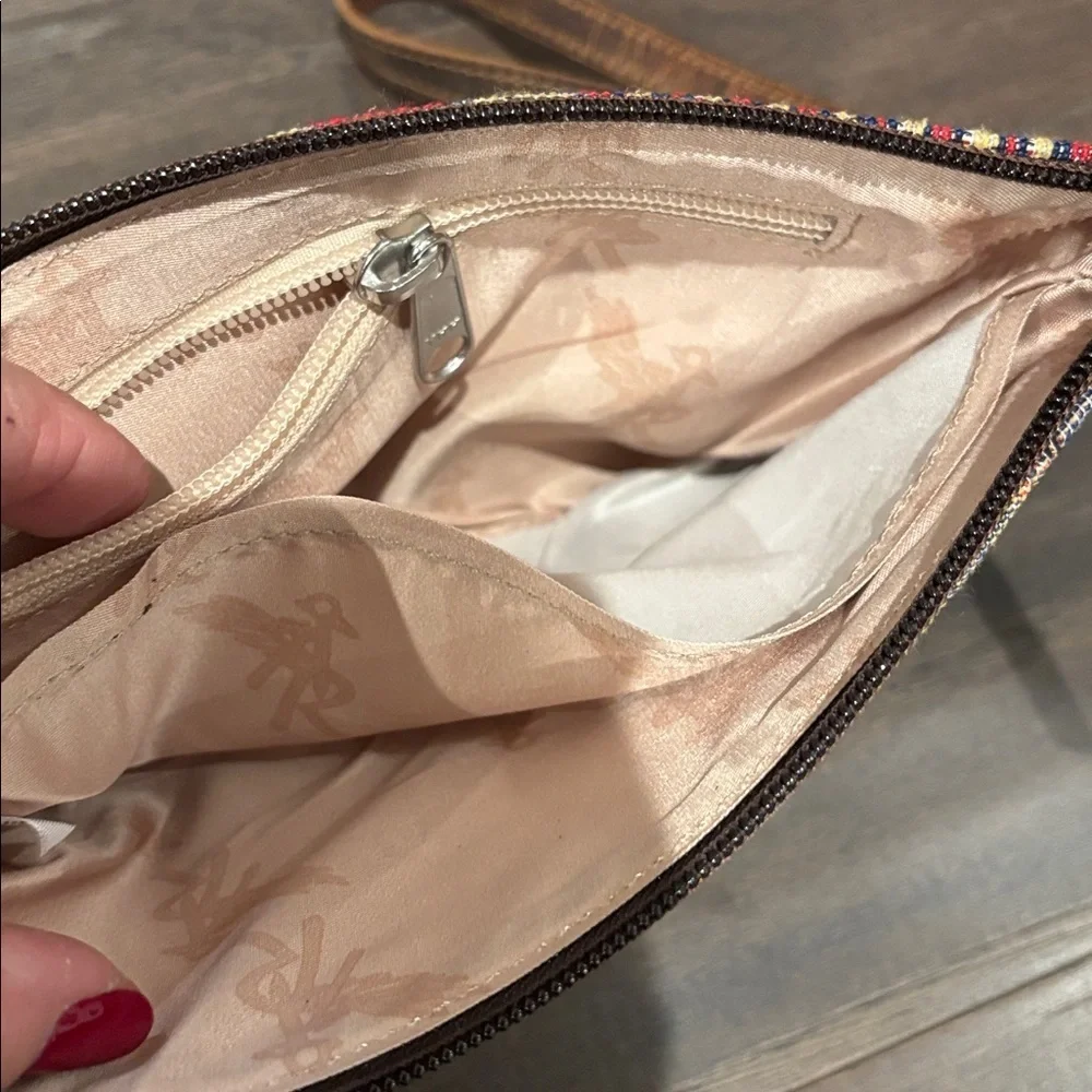 Angel Ranch Taylor Wristlet,Aztec rug print,leather strap,zip top & compartment - Picture 7 of 10